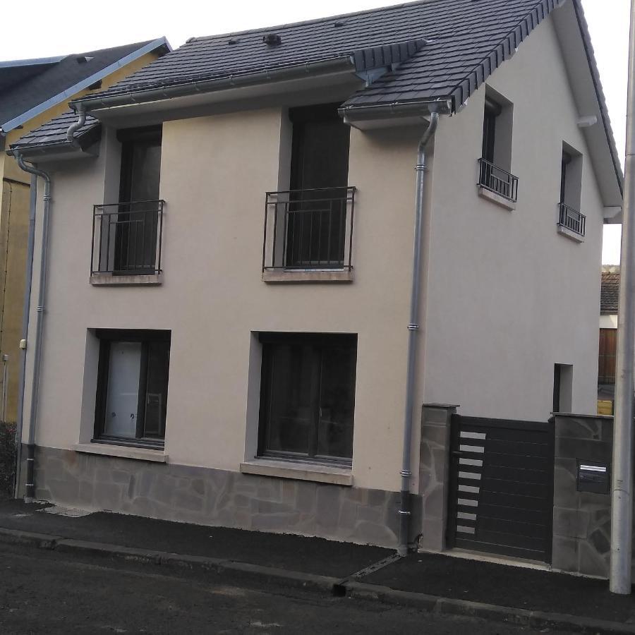 Le Petit Poucet Villa La Bourboule ภายนอก รูปภาพ