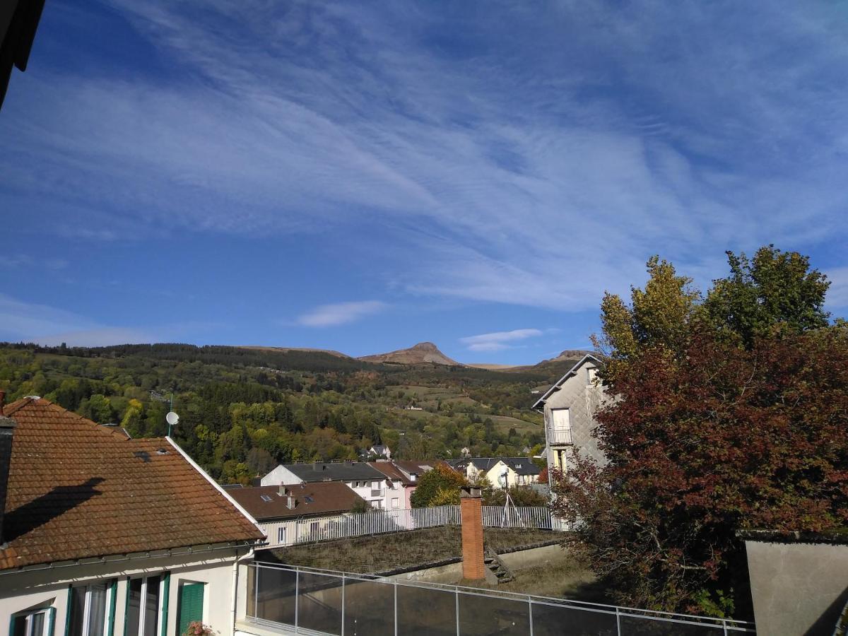 Le Petit Poucet Villa La Bourboule ภายนอก รูปภาพ